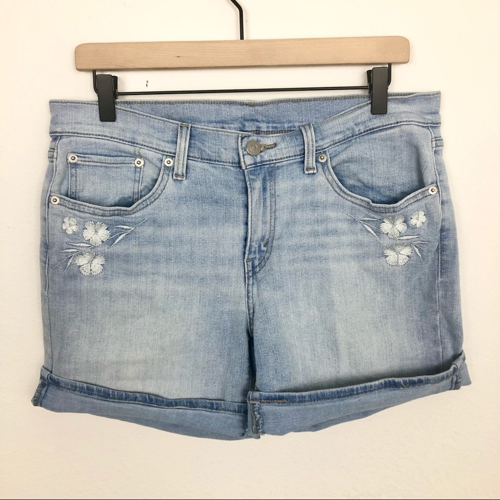Levi’s Floral Embroidered Denim Shorts 29